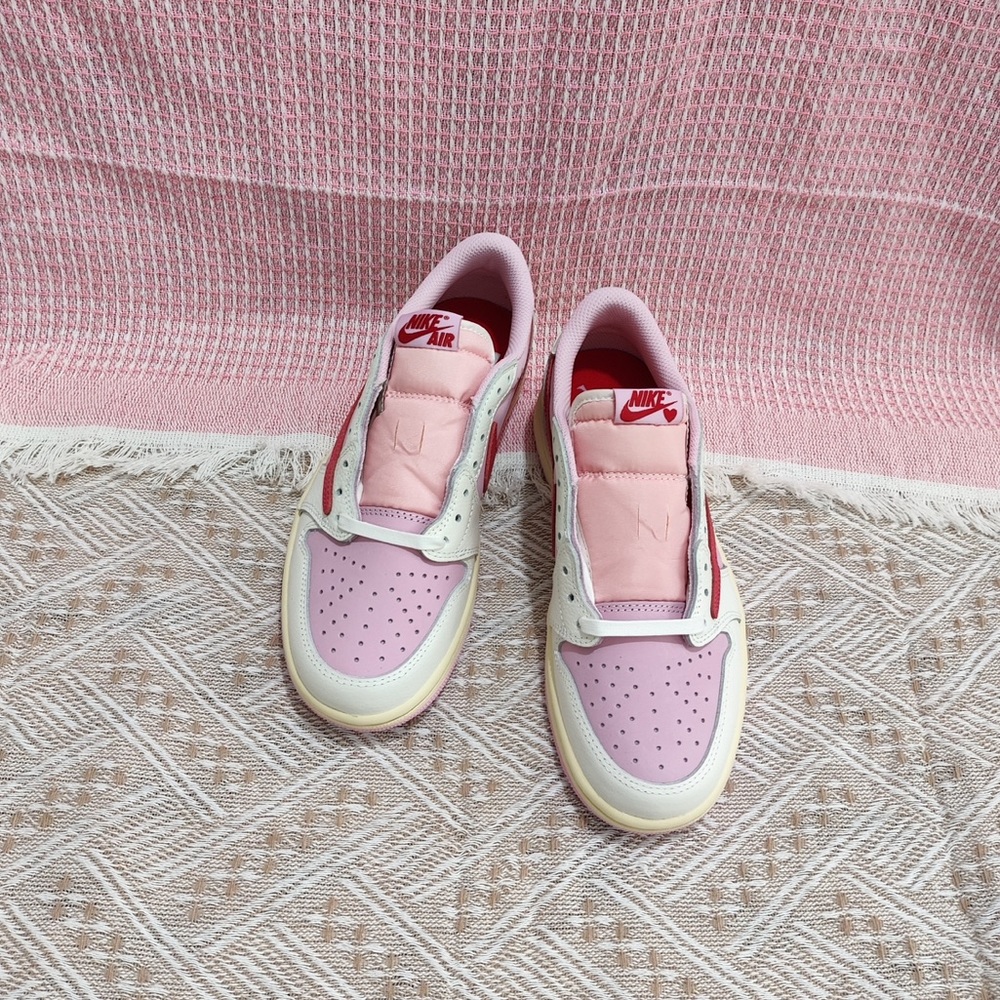 Travis Scott Pink and White Women's Low-Top Sneakers